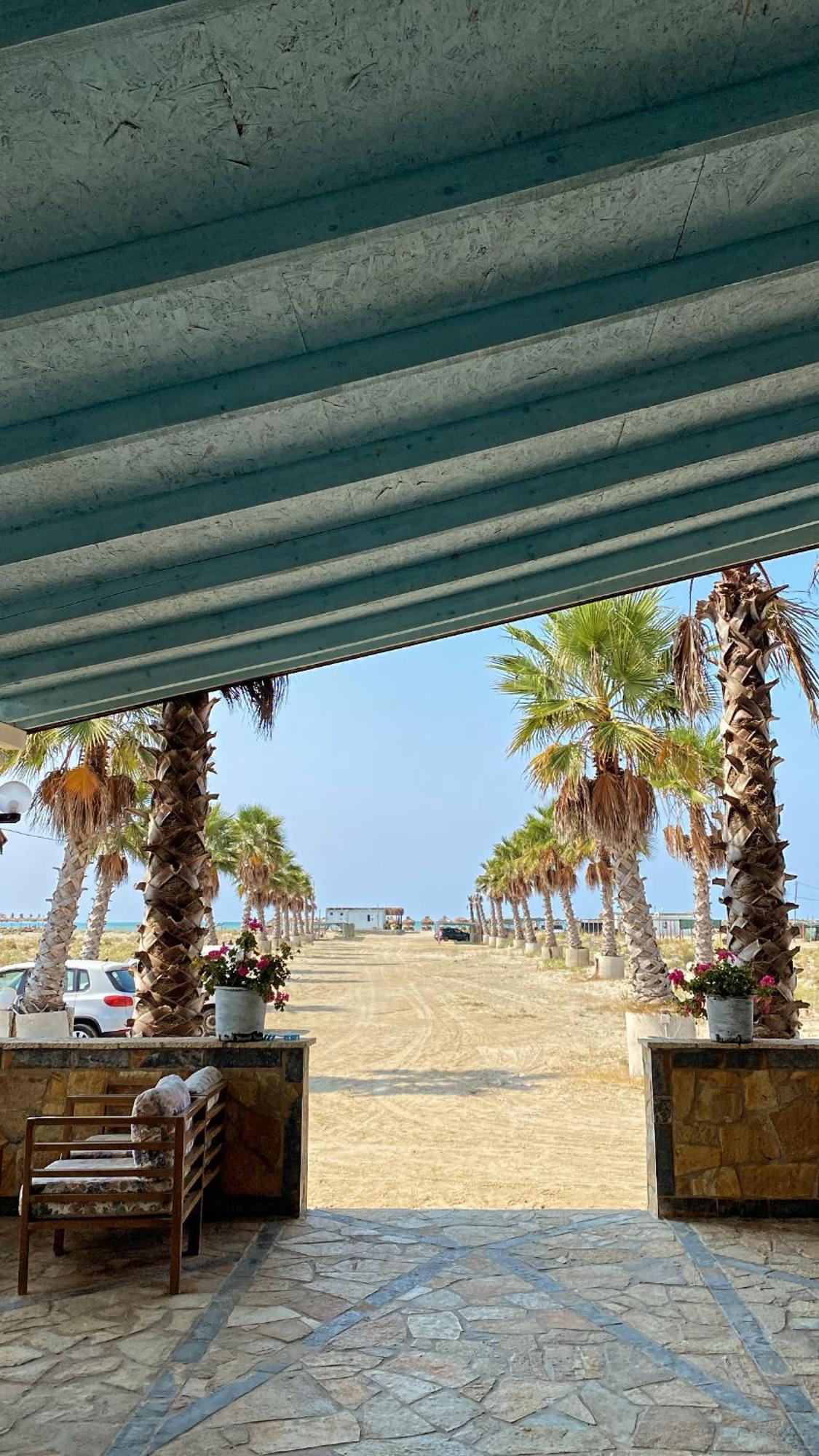 Saint Tropez Durres Hotel Bisht Kamez Kültér fotó